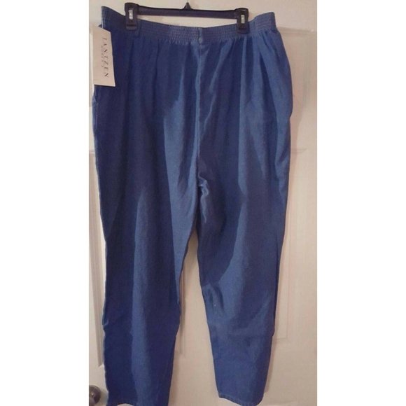 NEW pair..Plus Sz 24 Womens Jantzen Jeans - Picture 2 of 2